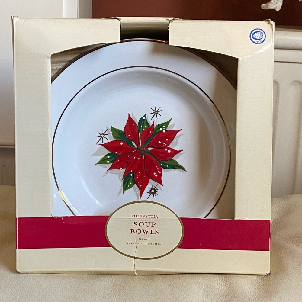 4 Target Home Poinsettia Soup Bowls 9.5" Christmas 24K Gold Rim 2002 NEW-RARE!